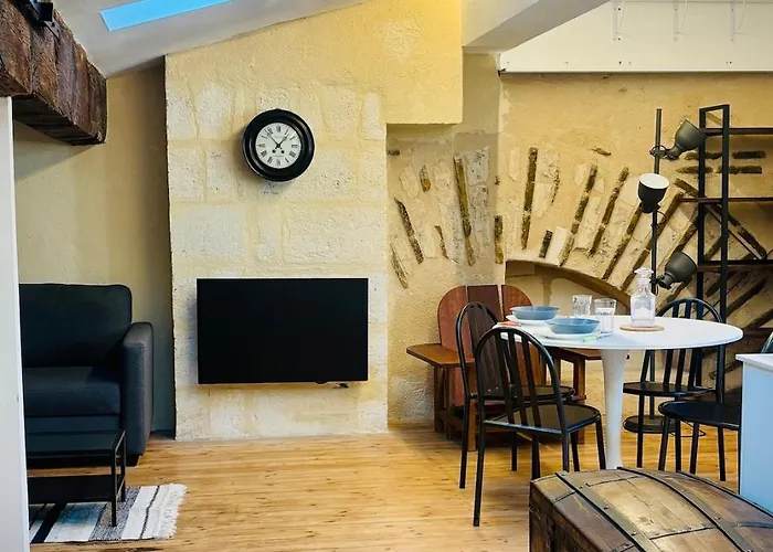 Cozy & I Tram & Shops